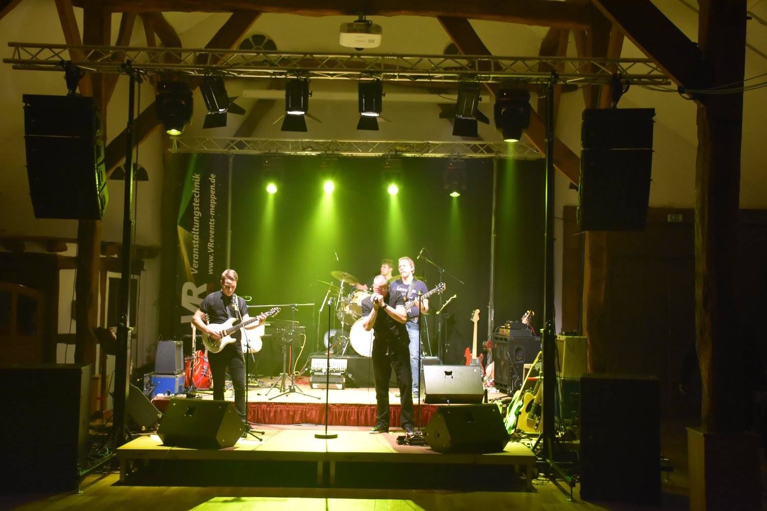 Rusty Nails live