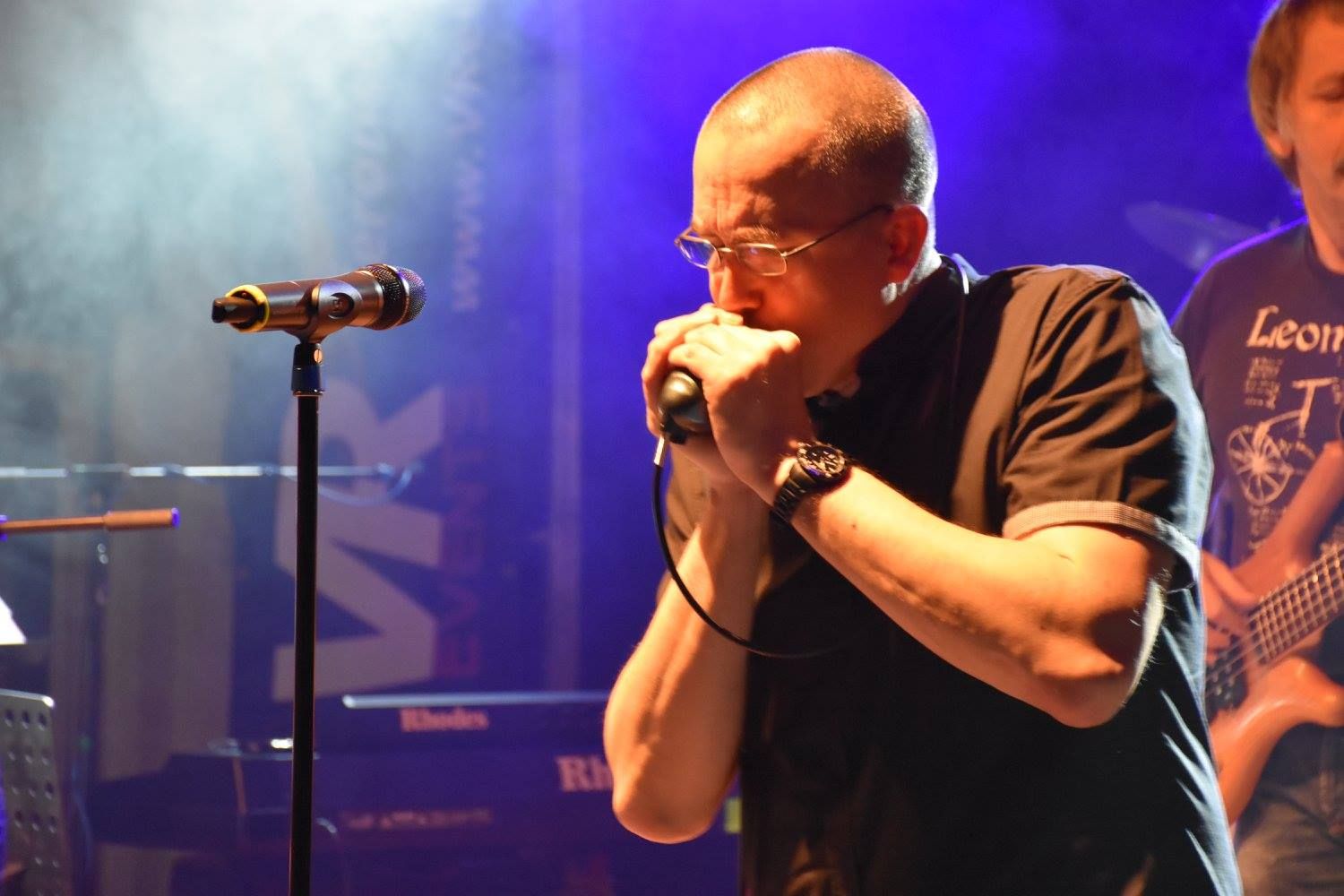 Rusty Nails live